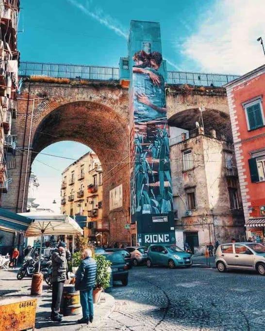 Вилла Casa Elena - Casa Vacanze Napoli Centro Экстерьер фото