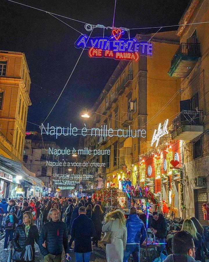 Вилла Casa Elena - Casa Vacanze Napoli Centro Экстерьер фото