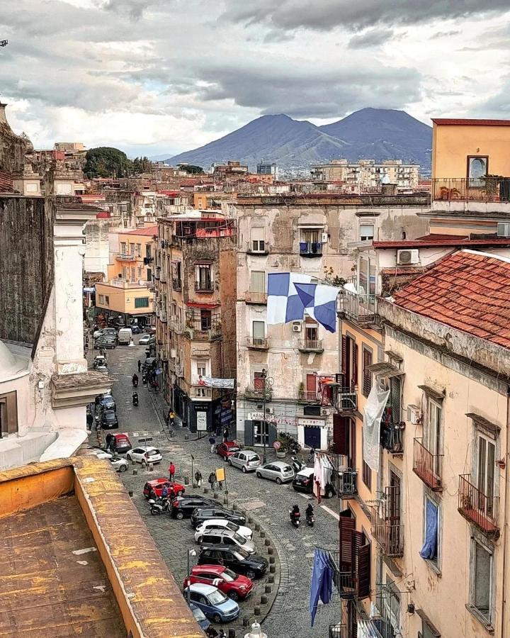 Вилла Casa Elena - Casa Vacanze Napoli Centro Экстерьер фото